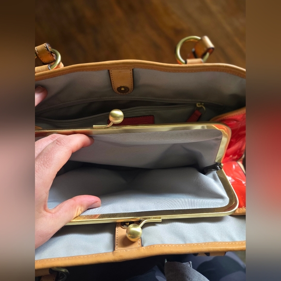 Coach Papaya Orange Peyton Kisslock Hand Bag - Picture 16 of 17